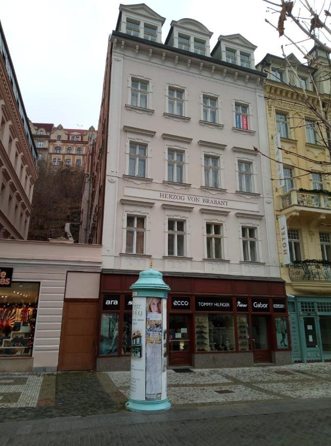 Delux Kolonada Appartement Karlsbad Buitenkant foto